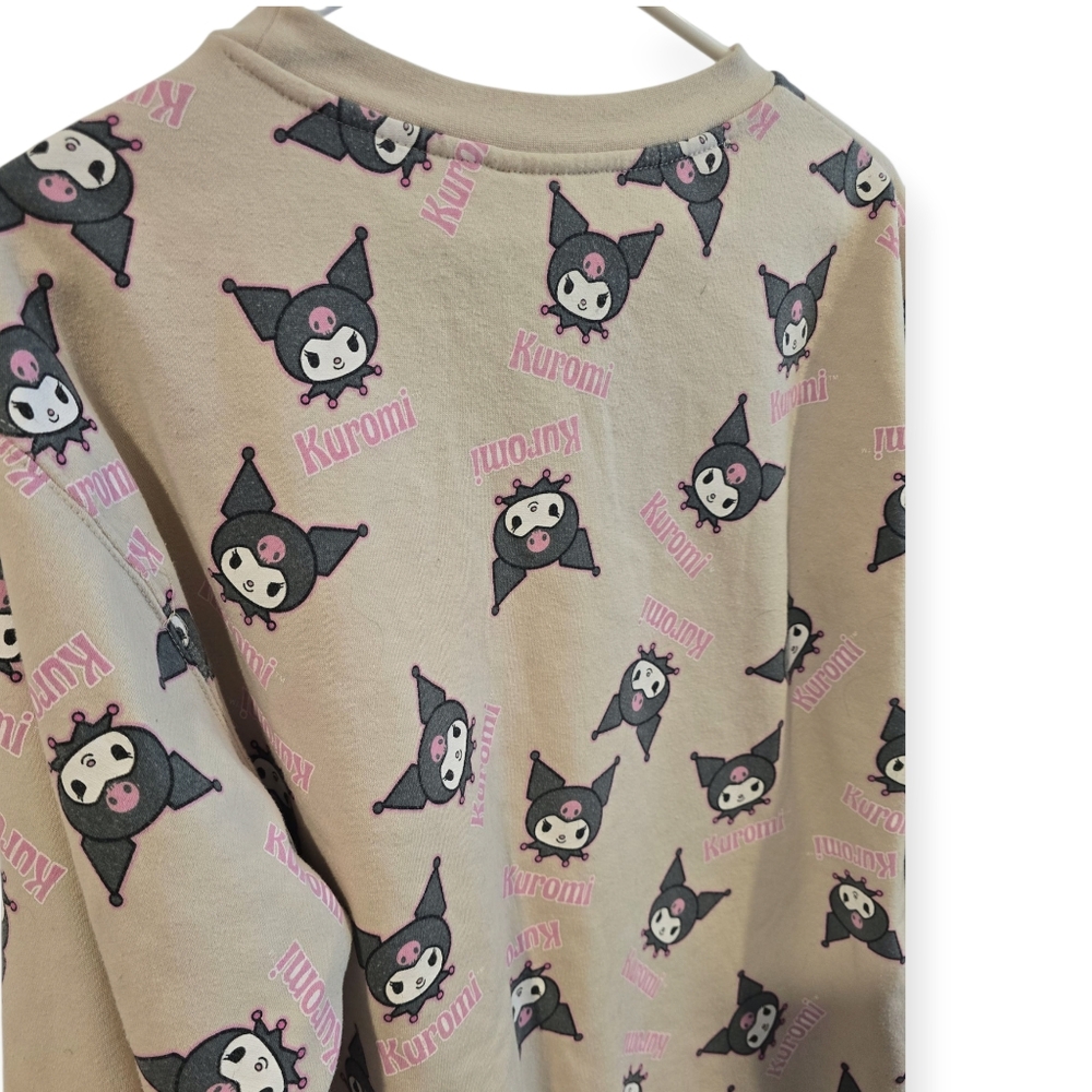 SANRIO Oversized Kuromi Sweatshirt Size Medium - Picture 5 of 7